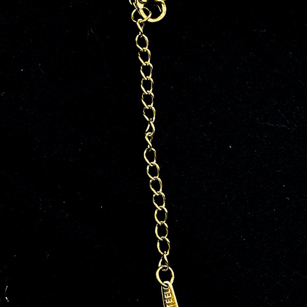 Letter "A" Name necklace Gold plated - Picture 3 of 4